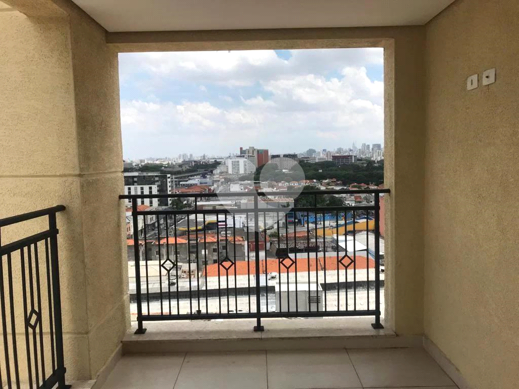 APARTAMENTO em SANTANA