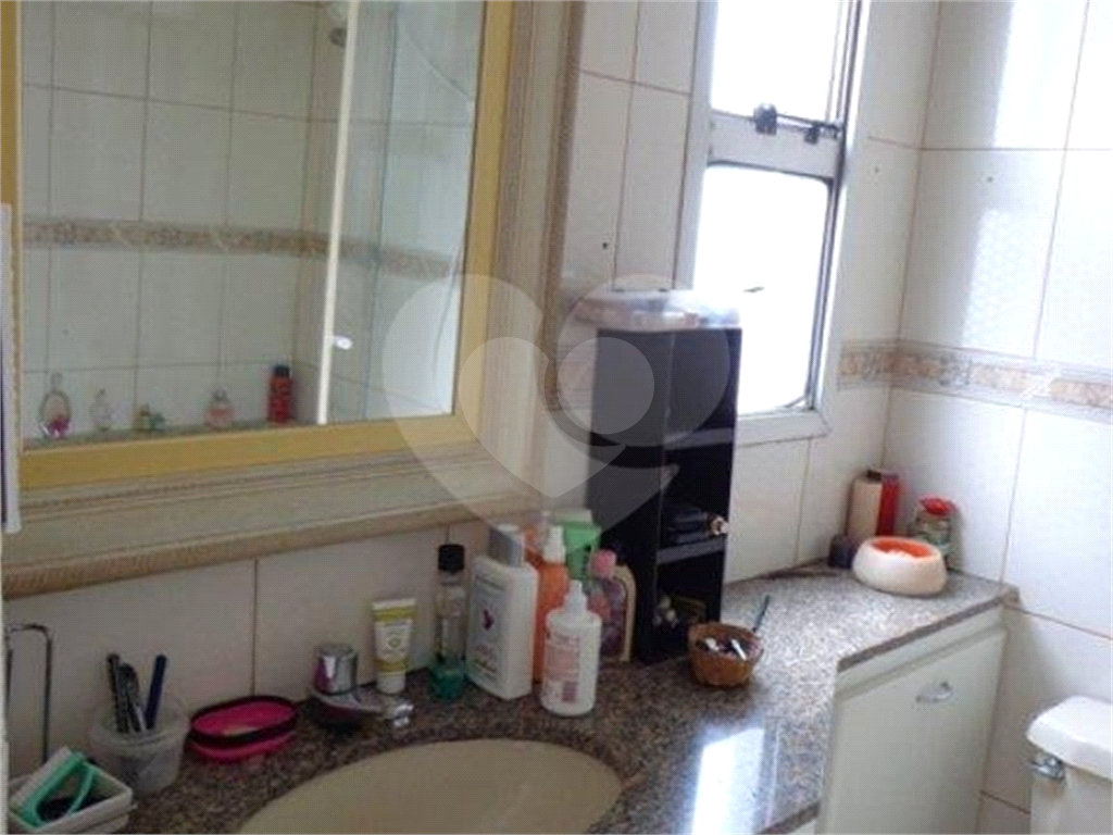 Apartamento à venda com 3 quartos, 70m² - Foto 23