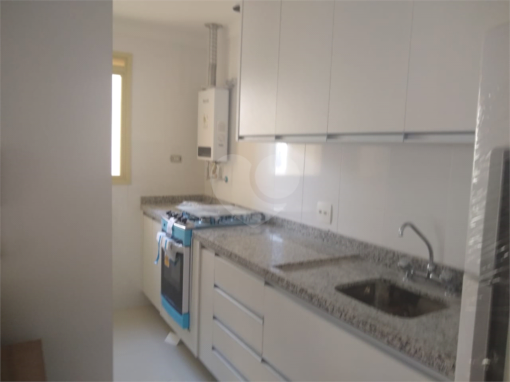 APARTAMENTO em SANTANA