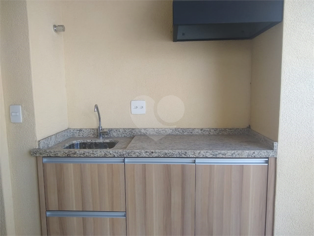 APARTAMENTO em SANTANA