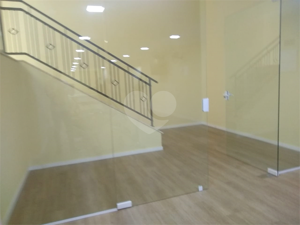 APARTAMENTO em SANTANA