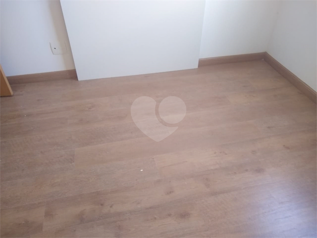 APARTAMENTO em SANTANA