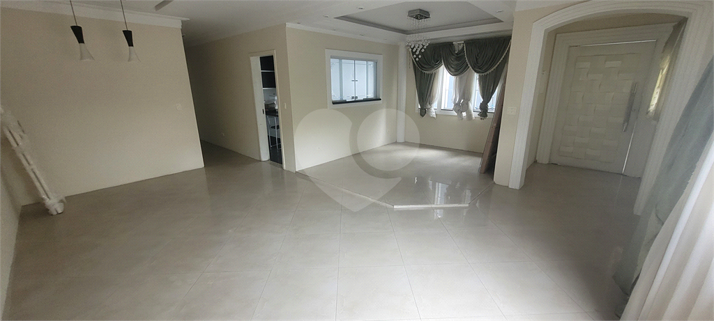 Sobrado Jardim França | 350m² | 3 Suítes | 3 Vagas | Espaço Gourmet | Lazer