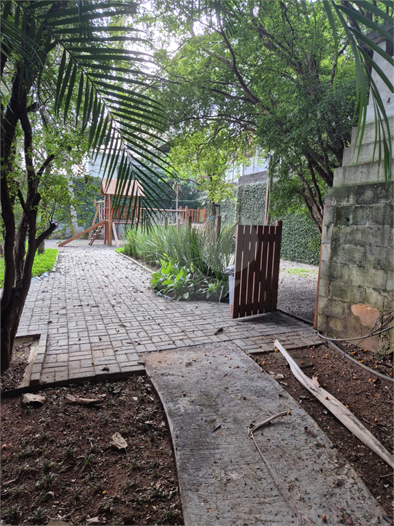 PRÓXIMO A PADARIA FLORESTAL