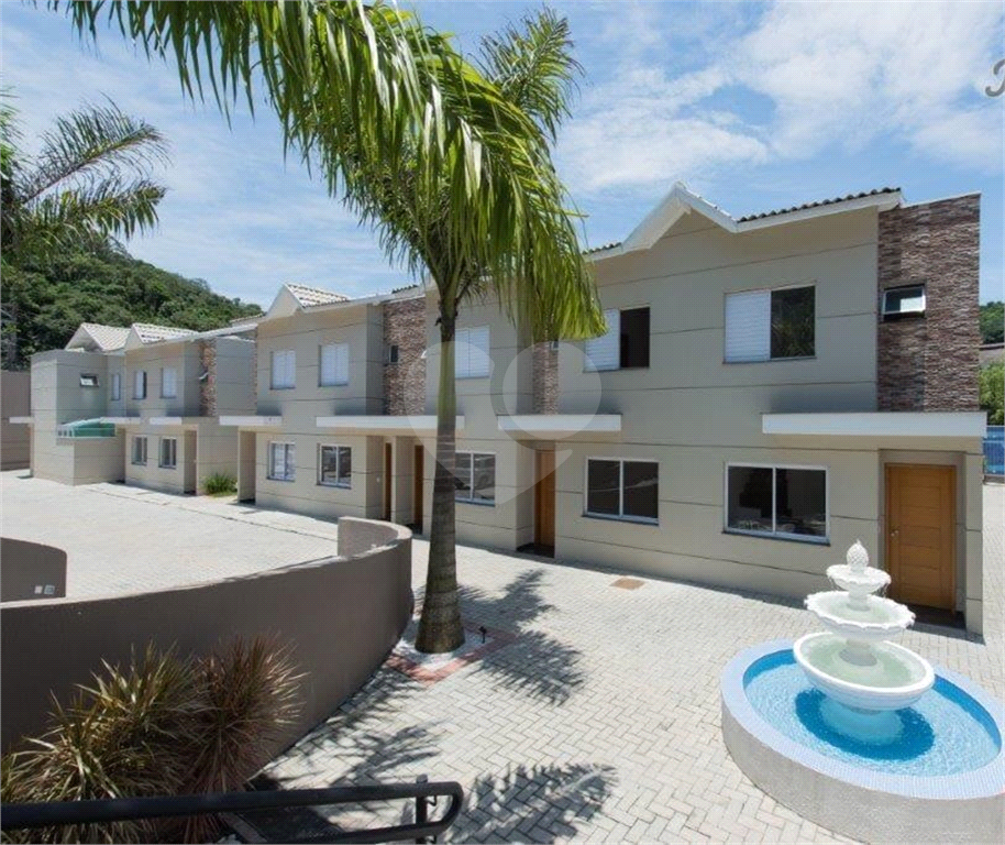 Oportunidade Imperdível! - Sobrado em Condomínio Fechado Próximo à Serra da Cantareira
