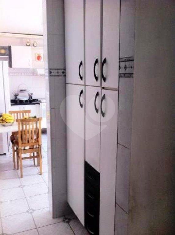 Sobrado à venda com 3 quartos, 181m² - Foto 12