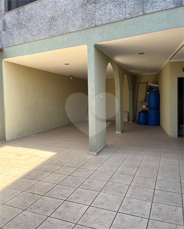 Sobrado para venda no TUCURUVI com 3 suítes, 4 banheiros e 4 vagas de garagem