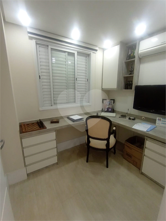 Cobertura duplex para venda. 189m2. 3 suítes, piscina, área gourmet, 6 vagas. Parada Inglesa