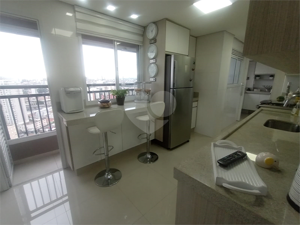 Cobertura duplex para venda. 189m2. 3 suítes, piscina, área gourmet, 6 vagas. Parada Inglesa