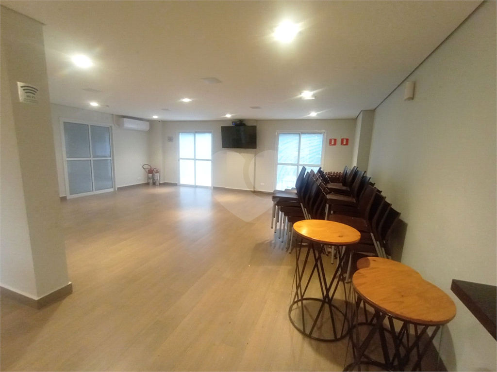Cobertura duplex para venda. 189m2. 3 suítes, piscina, área gourmet, 6 vagas. Parada Inglesa