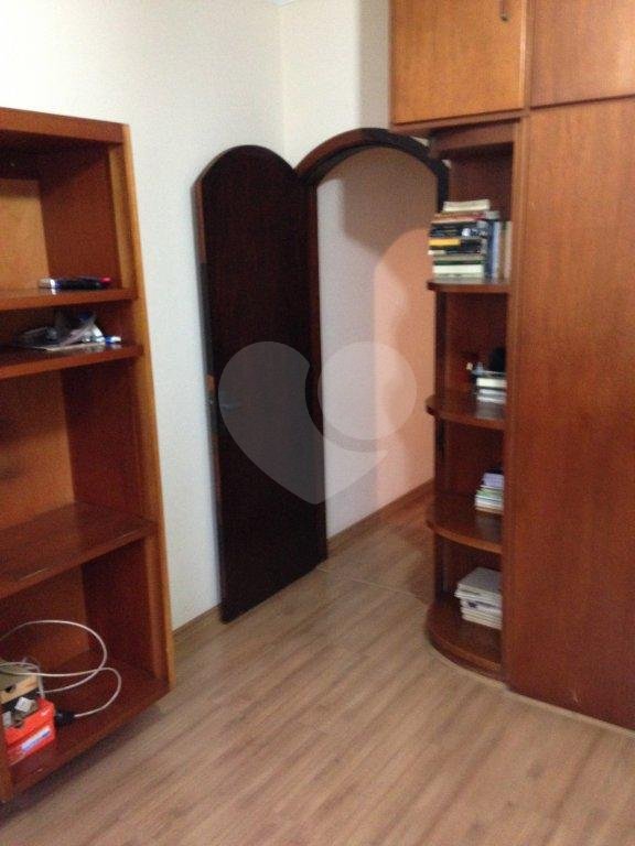 Casa à venda com 3 quartos, 279m² - Foto 22