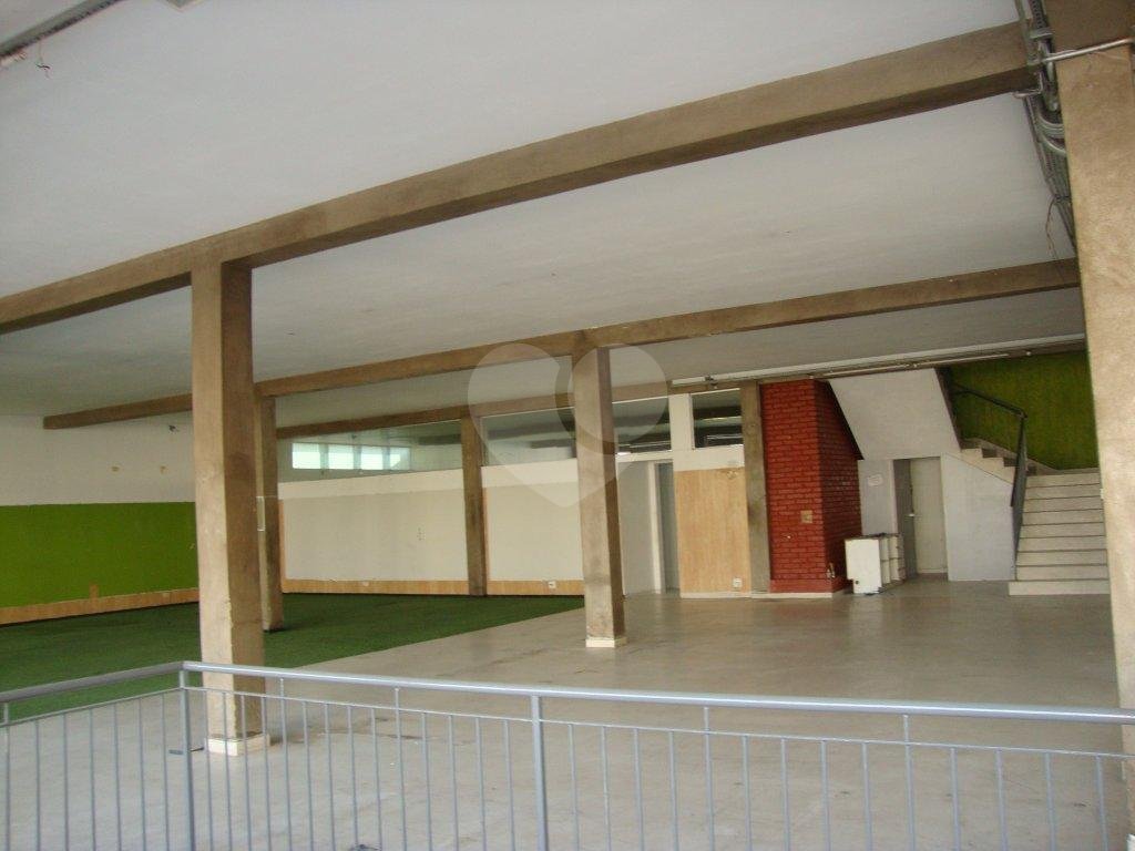 OPORTUNIDADE!  PRÉDIO COMERCIAL A VENDA NO ALTO DE SANTANA - 1200m2 DE ÁREA ÚTIL