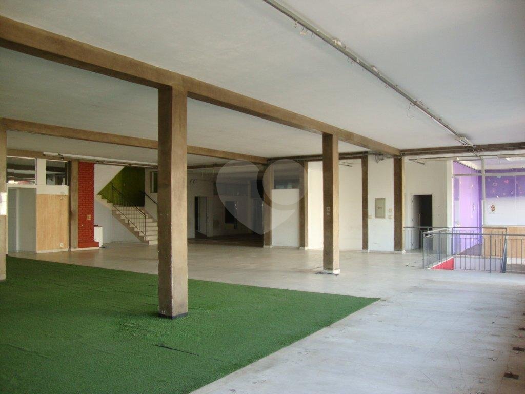 OPORTUNIDADE!  PRÉDIO COMERCIAL A VENDA NO ALTO DE SANTANA - 1200m2 DE ÁREA ÚTIL