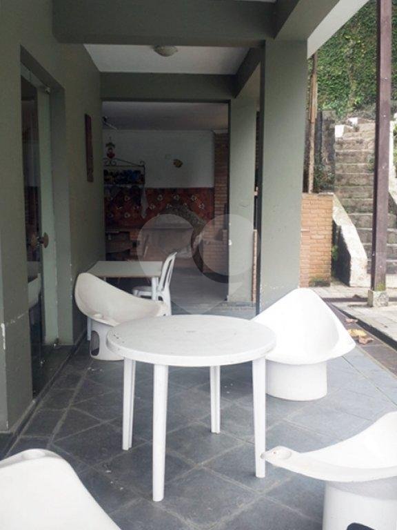 Casa à venda e aluguel com 4 quartos, 400m² - Foto 6