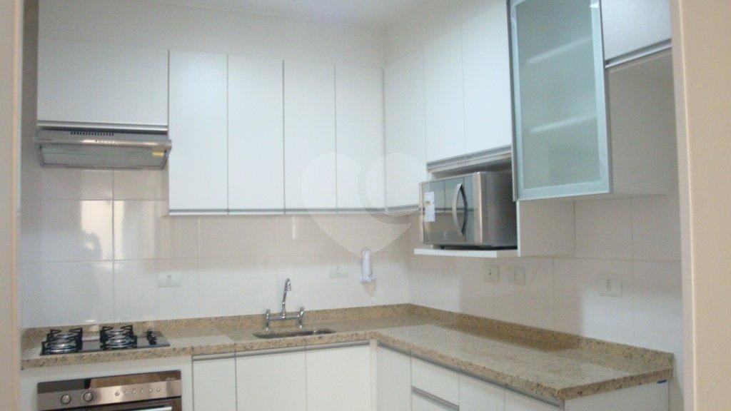 CONDOMÍNIO em CASA VERDE