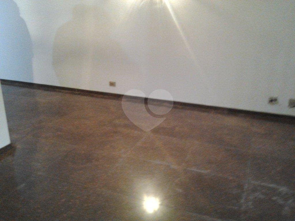 Sobrado Palmas do Tremembé | 4 Dormitórios (1 Suíte) | 5 Vagas | 368m² | Bem Localizado