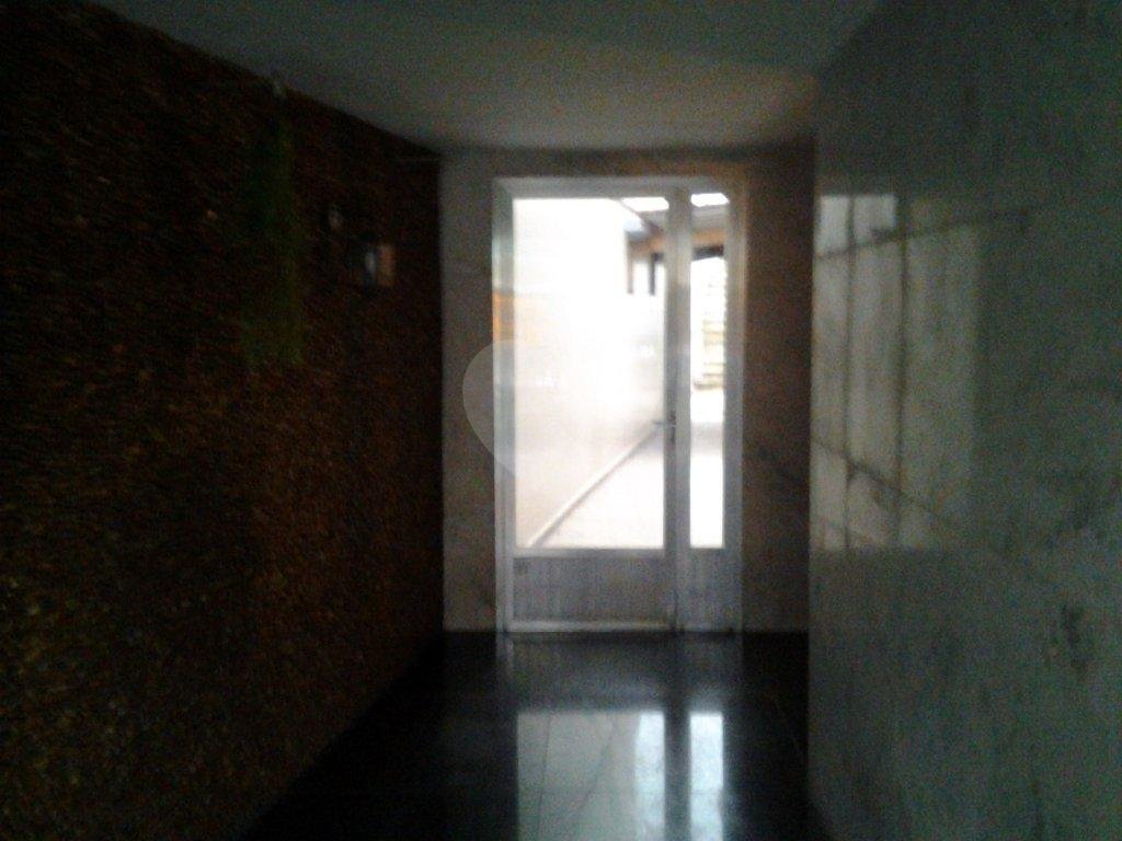 Sobrado Palmas do Tremembé | 4 Dormitórios (1 Suíte) | 5 Vagas | 368m² | Bem Localizado