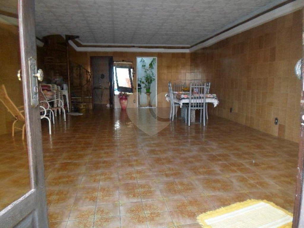 Casa à venda com 4 quartos, 79m² - Foto 21