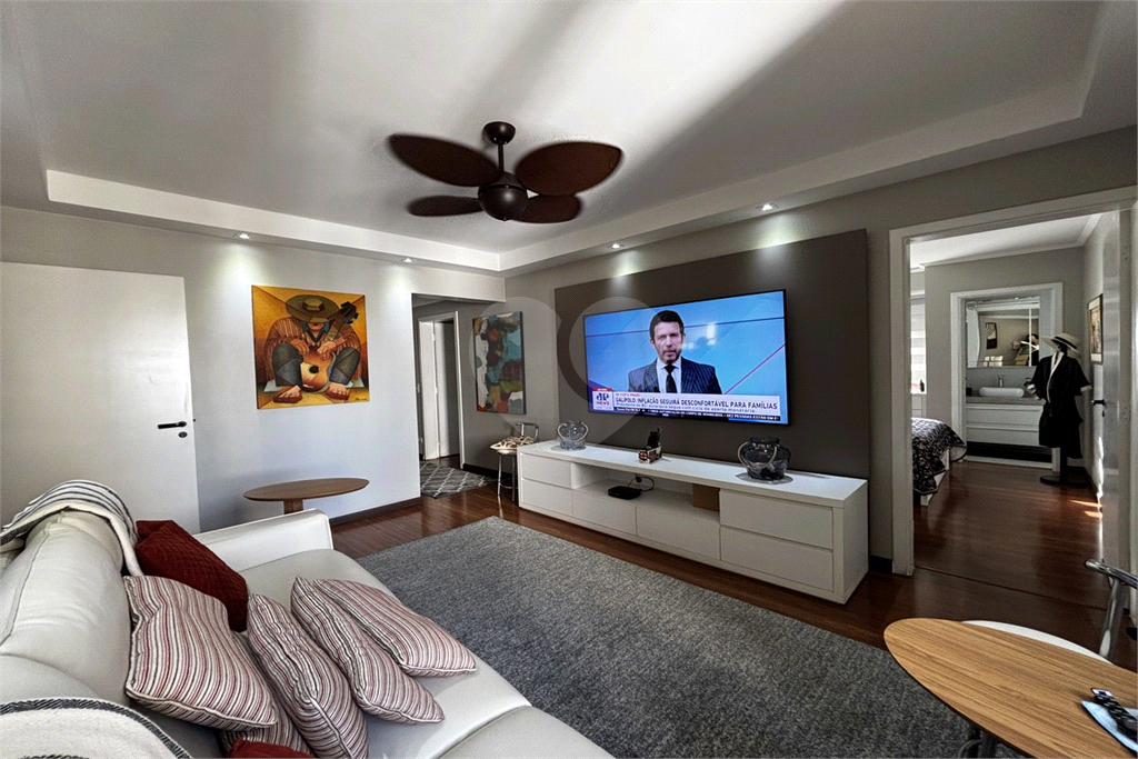 APARTAMENTO em SANTANA