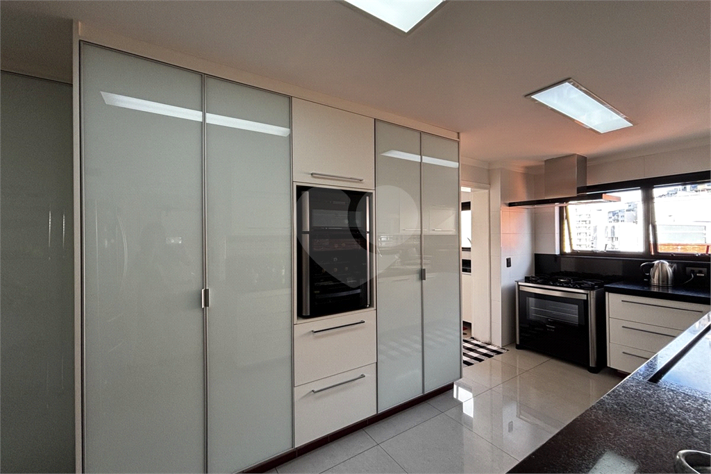 APARTAMENTO em SANTANA