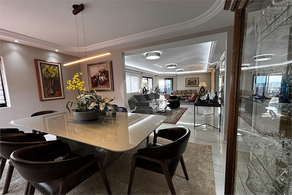 APARTAMENTO em SANTANA