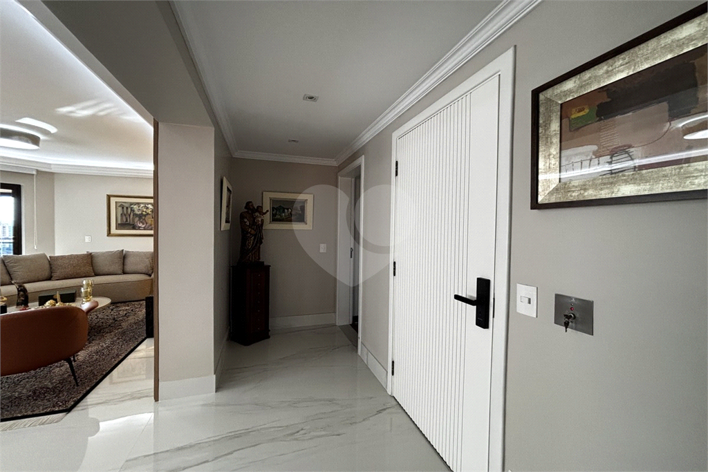 APARTAMENTO em SANTANA