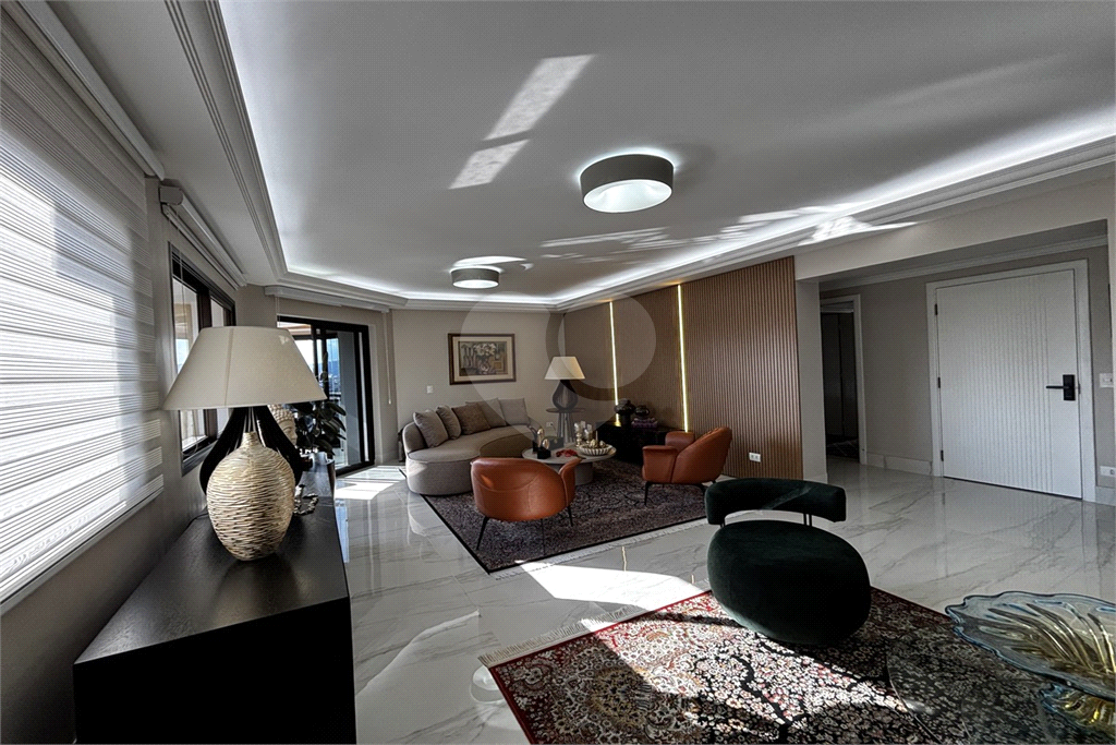 APARTAMENTO em SANTANA