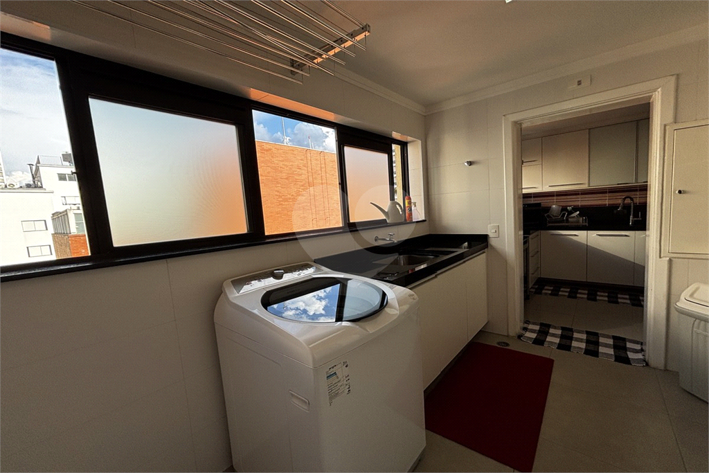 APARTAMENTO em SANTANA