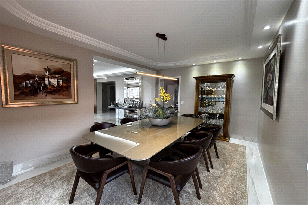 APARTAMENTO em SANTANA