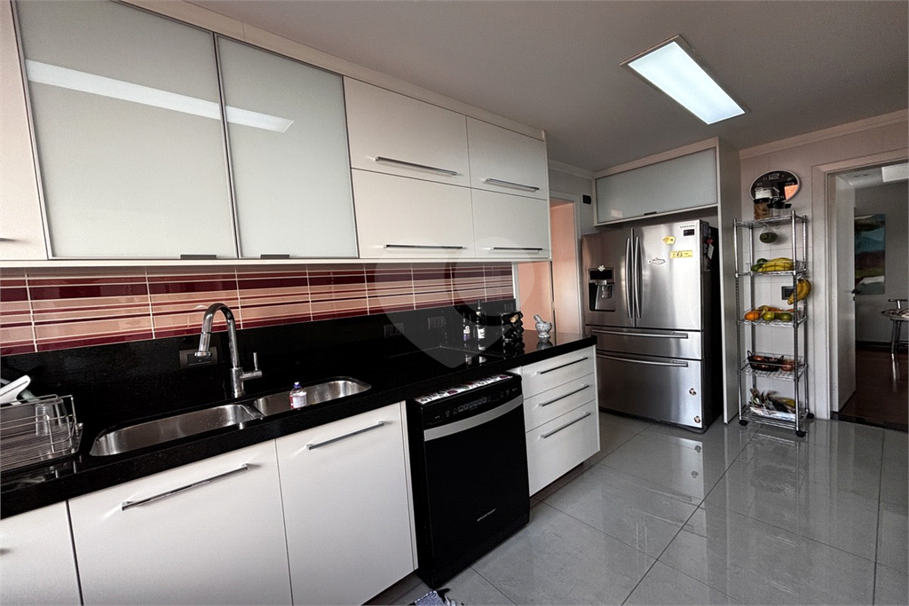 APARTAMENTO em SANTANA