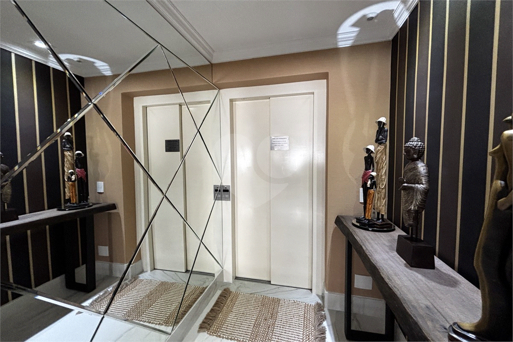 APARTAMENTO em SANTANA