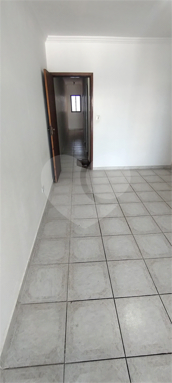 LINDO SOBRADO NA VILA NIVI