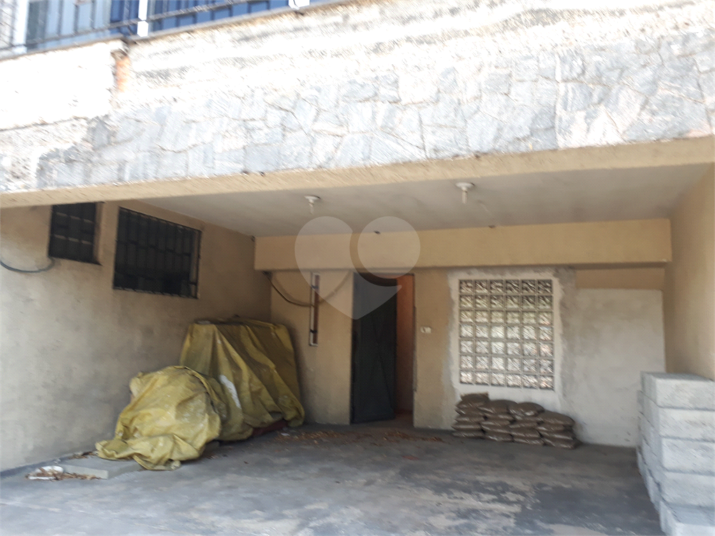 Sobrado à venda com 4 quartos, 280m² - Foto 2