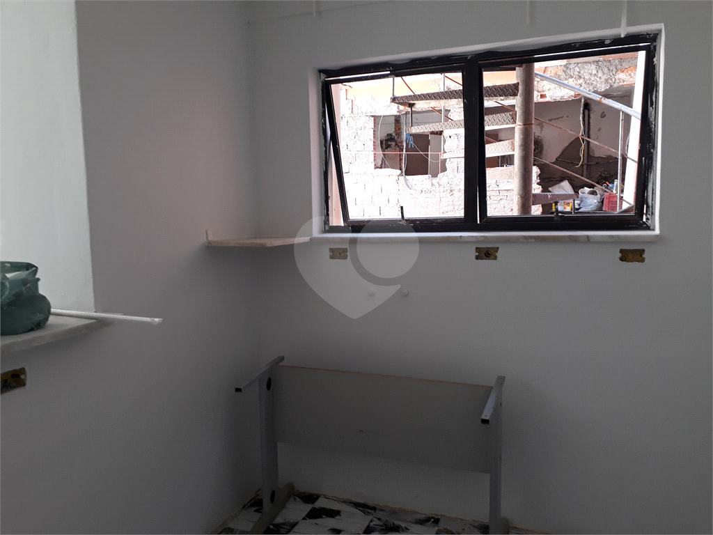 Sobrado à venda com 4 quartos, 280m² - Foto 52