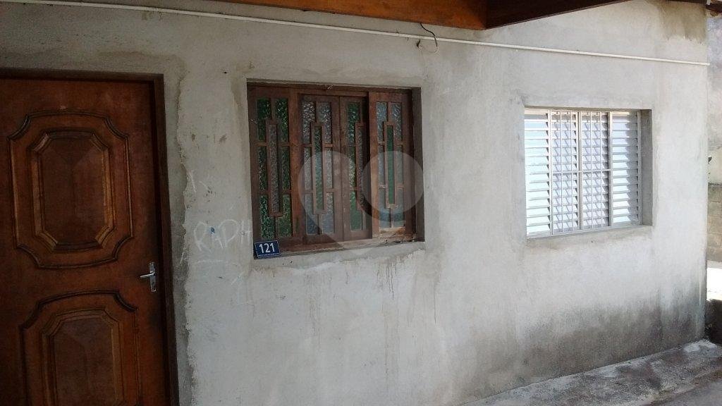 CASA TÉRREA A VENDA EM GUARULHOS - JD. SÃO RICARDO - 2 DORMS (1 SUÍTE) E 2 VAGAS DE GARAGEM