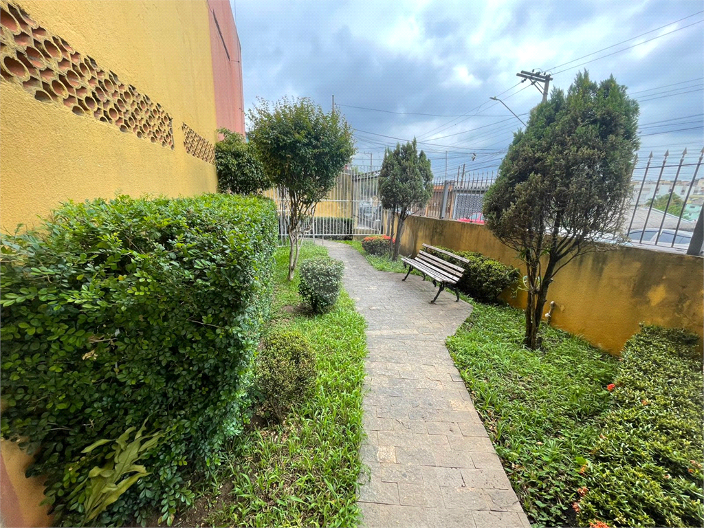 APARTAMENTO em PARQUE PERUCHE