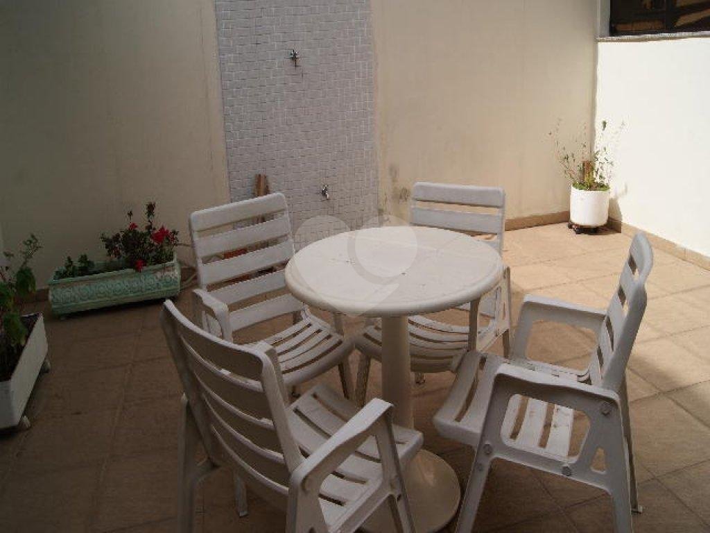 Casa à venda com 3 quartos, 236m² - Foto 21