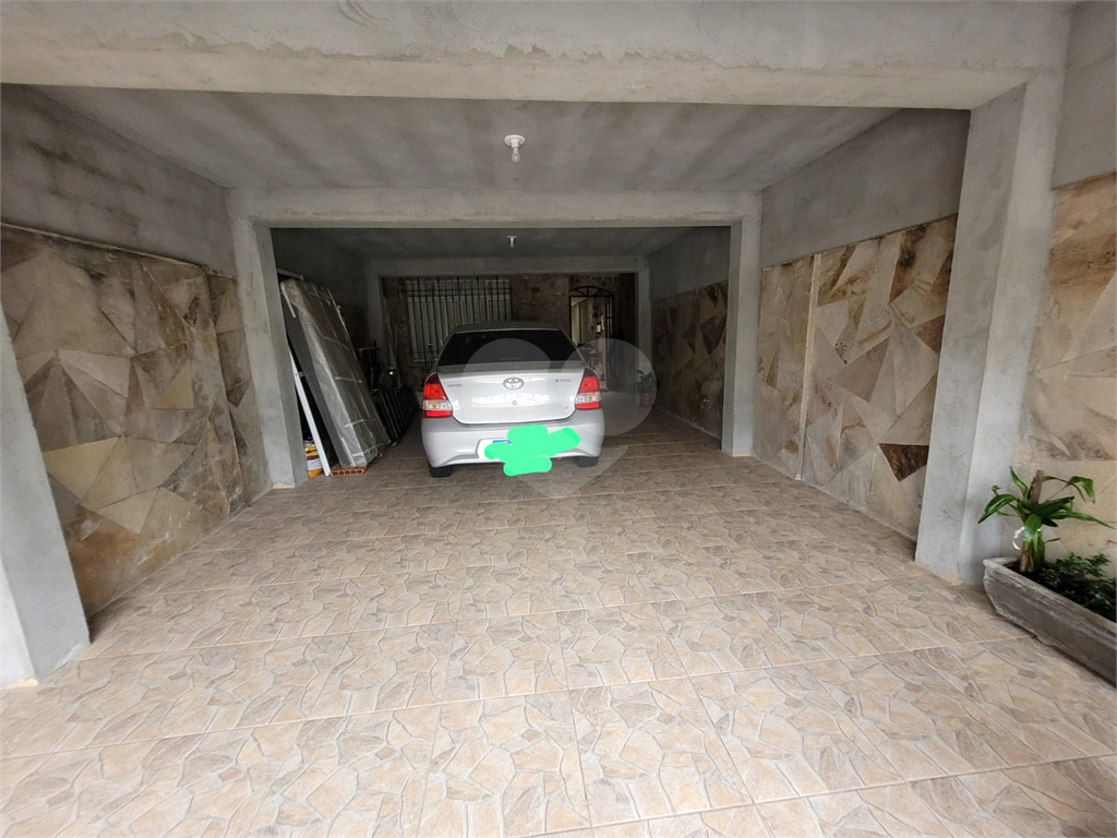 Excelente Sobrado, com 200 metros quadrados de área construída