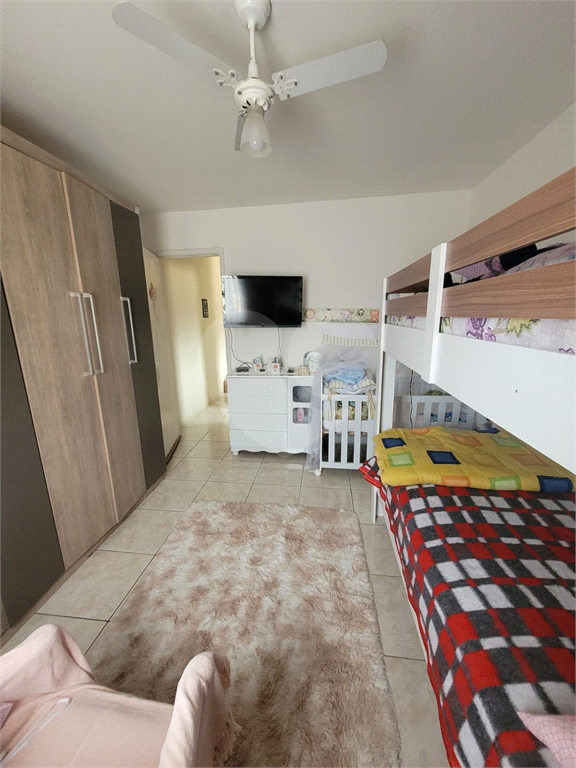 Excelente Sobrado, com 200 metros quadrados de área construída
