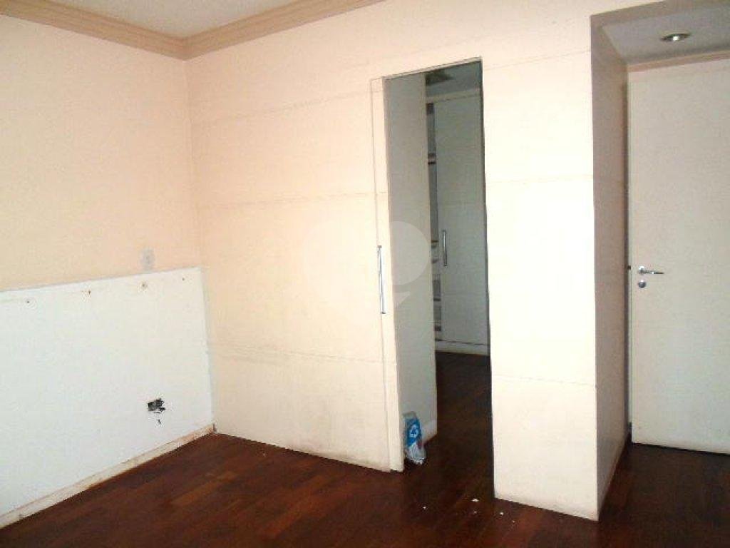 Apartamento, 2 dormitórios, 1 suíte, 2 vagas, à venda em Santana, em São Paulo