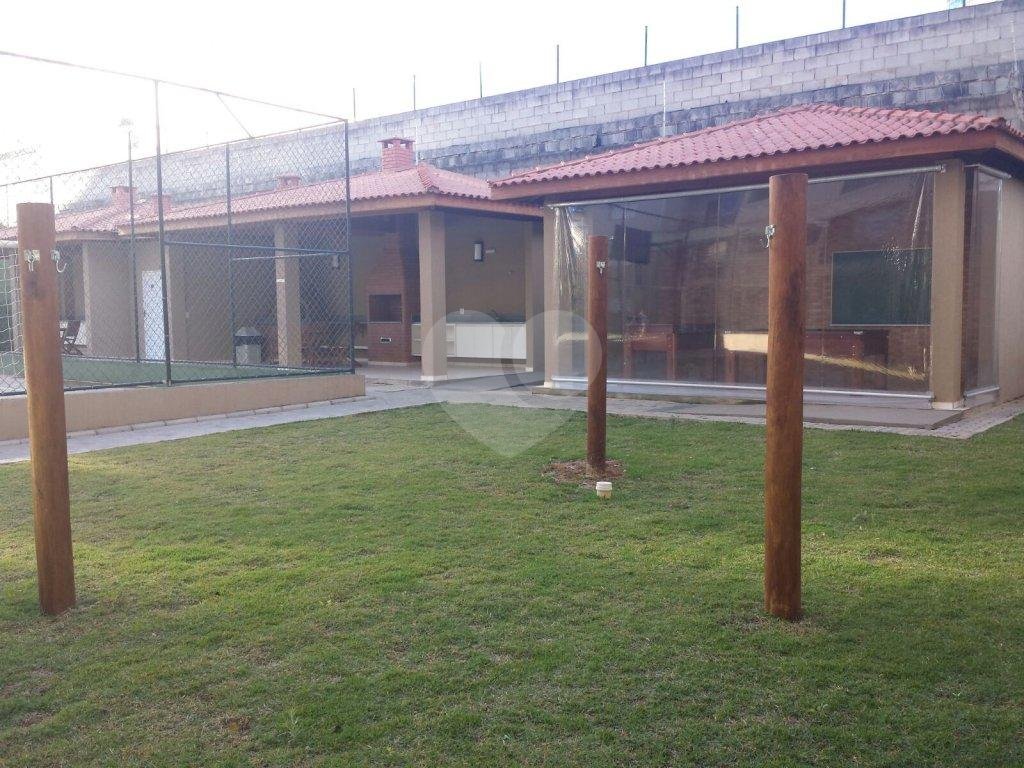 APARTAMENTO em JARAGUÁ