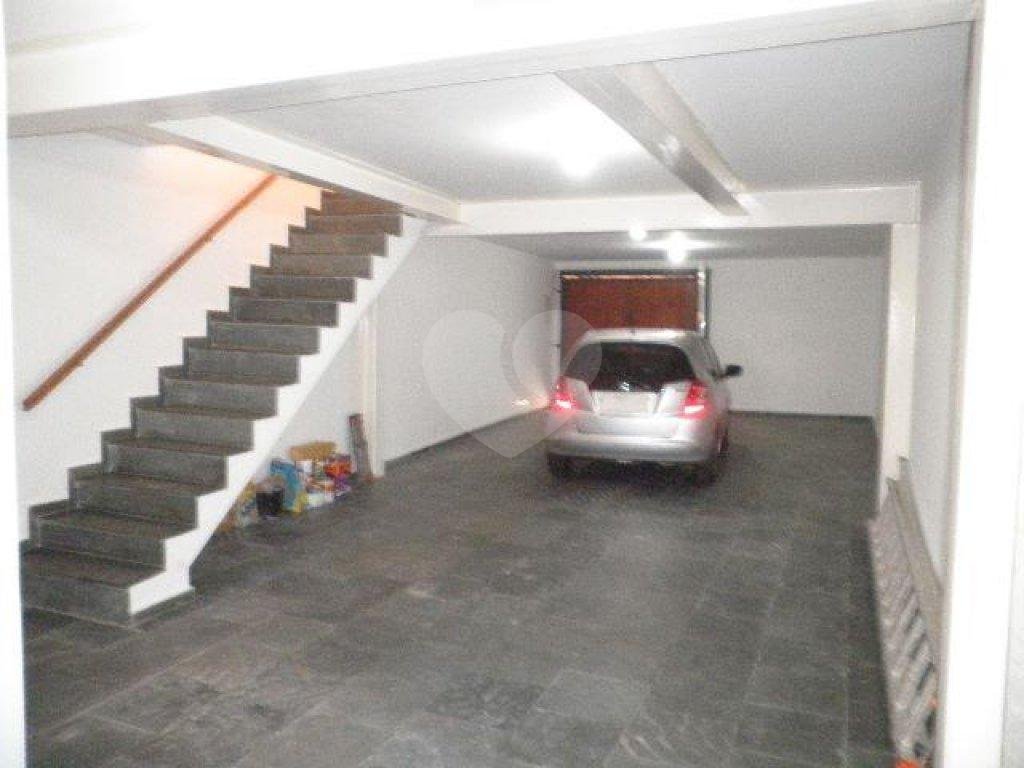 Casa bonita à venda na Vila Isolina Mazzei - 3 quartos (1 suíte) e 5 vagas de garagem