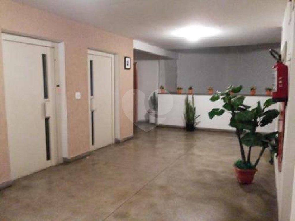 Apartamento com 2 quartos, sala 2 ambientes