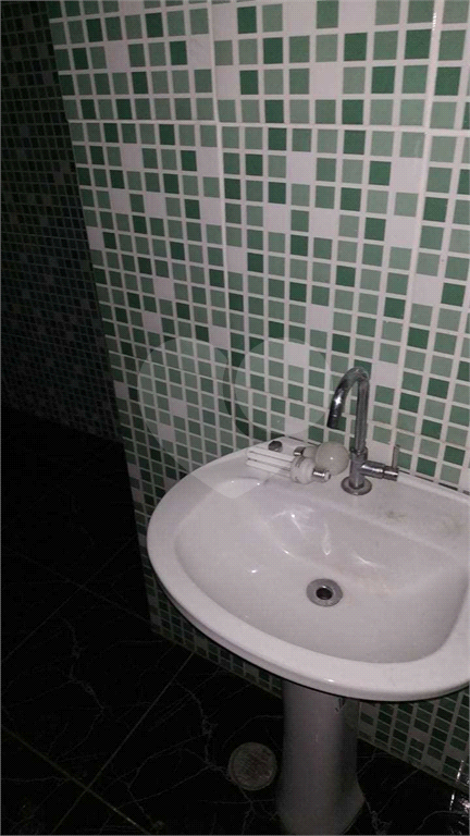 Loja com 250 metros para locação na Parada Inglesa em São Paulo