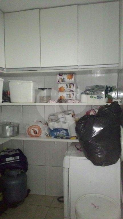 Casa à venda na Vila Medeiros - à 300 metros da av. Júlio Buono - 4 quartos (1 suíte) e 2 vagas