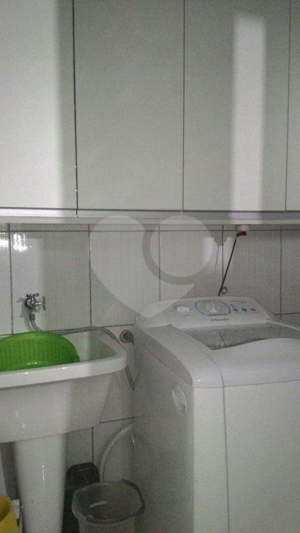 Casa à venda na Vila Medeiros - à 300 metros da av. Júlio Buono - 4 quartos (1 suíte) e 2 vagas