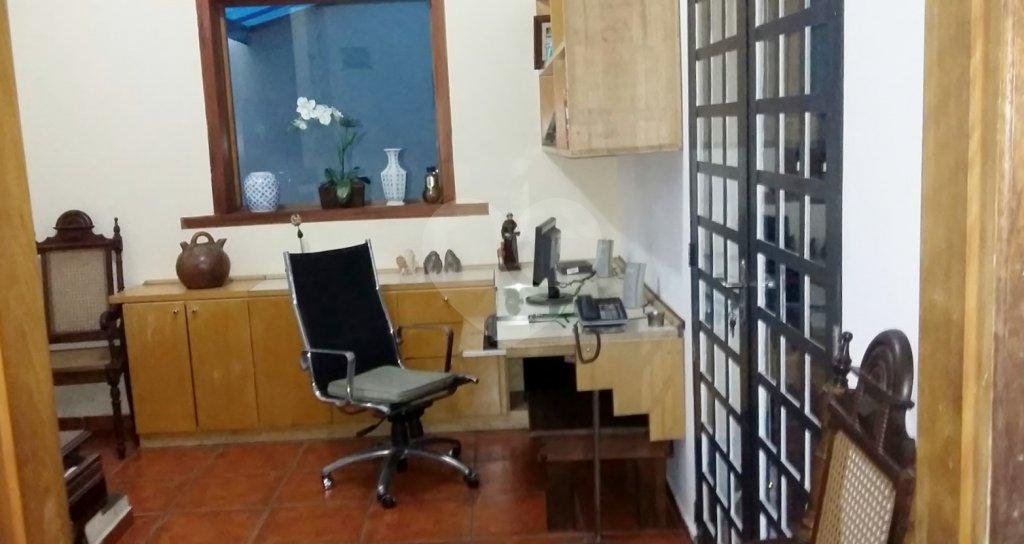 Sobrado à venda com 3 quartos, 240m² - Foto 15