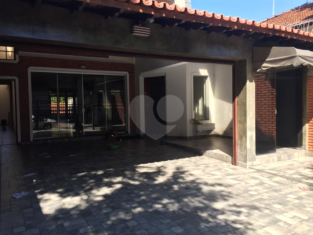 Sobrado à venda e aluguel com 3 quartos, 440m² - Foto 23