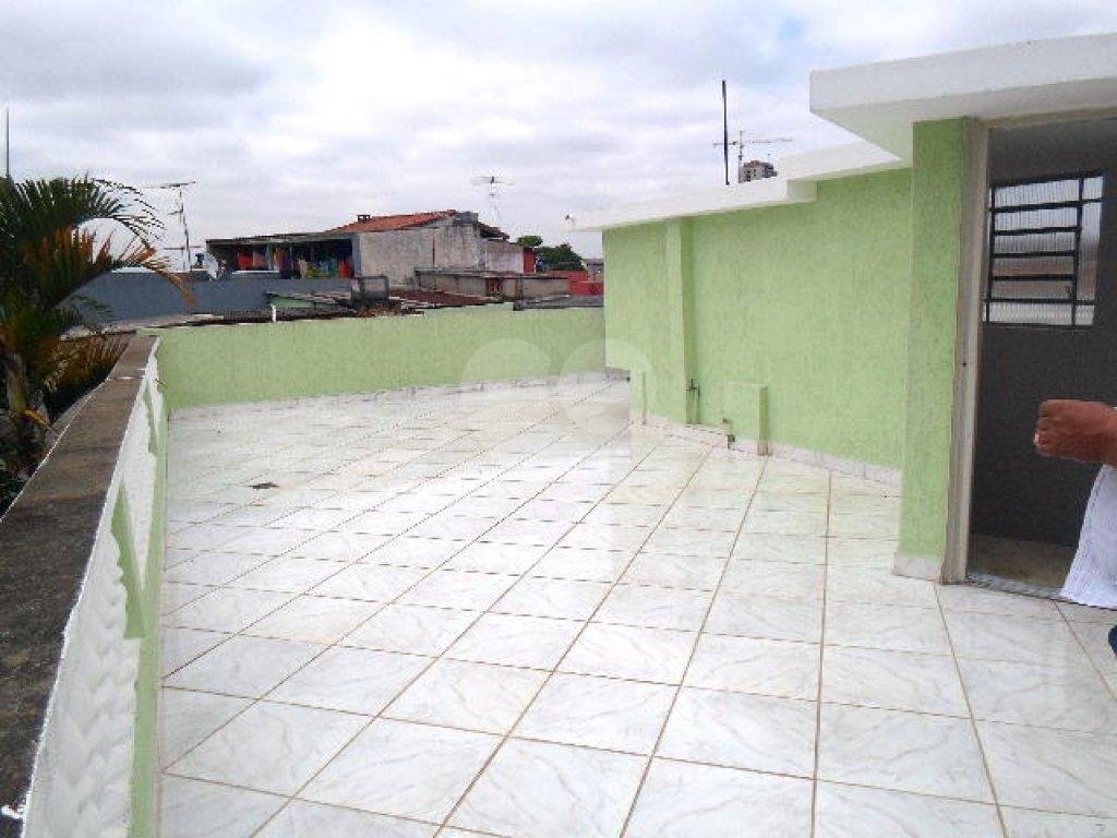 SOBRADO A VENDA NO BAIRRO DO EDU CHAVES - 3 QUARTOS (1 SUÍTE) E 2 VAGAS DE GARAGEM