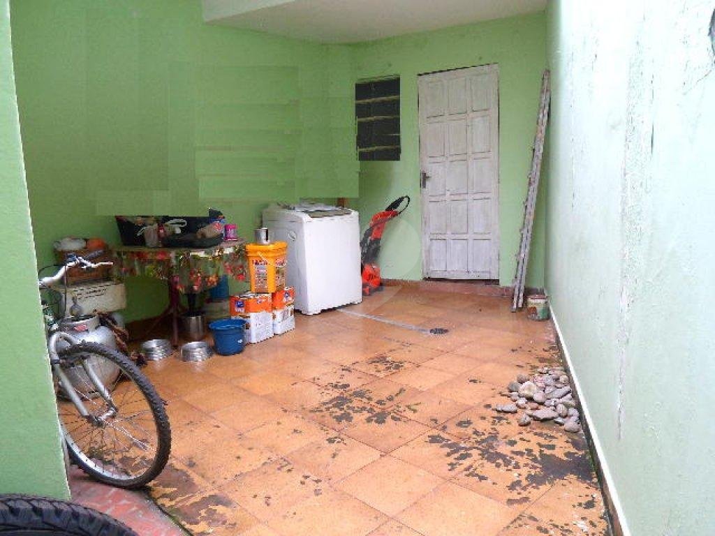 SOBRADO A VENDA NO BAIRRO DO EDU CHAVES - 3 QUARTOS (1 SUÍTE) E 2 VAGAS DE GARAGEM